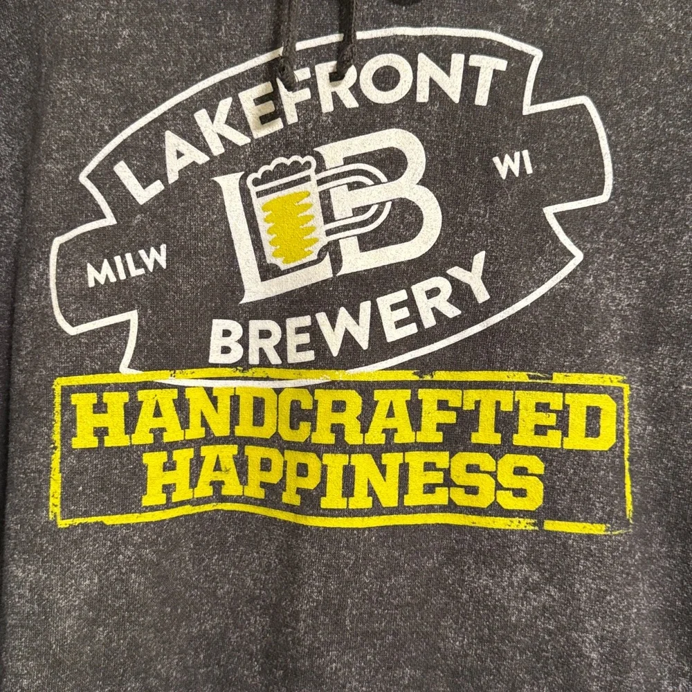 Art Unlimited Lakefront Brewery Milwaukee Wisconsin Sweatshirt - Picture 2 of 5